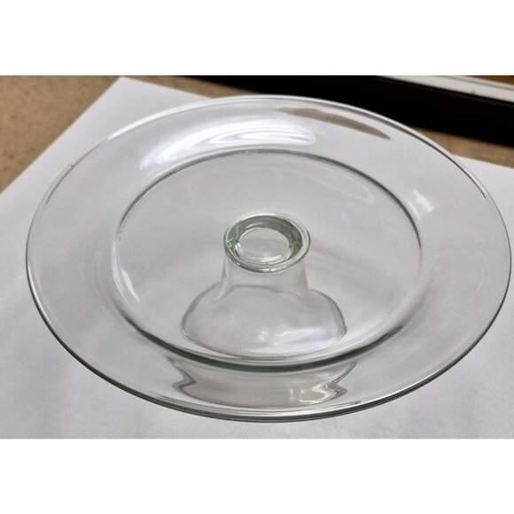 Vintage Clear Glass Cake Stand With Pedestal Base Elegant Design Ideal For Desse - Picture 3 of 6
